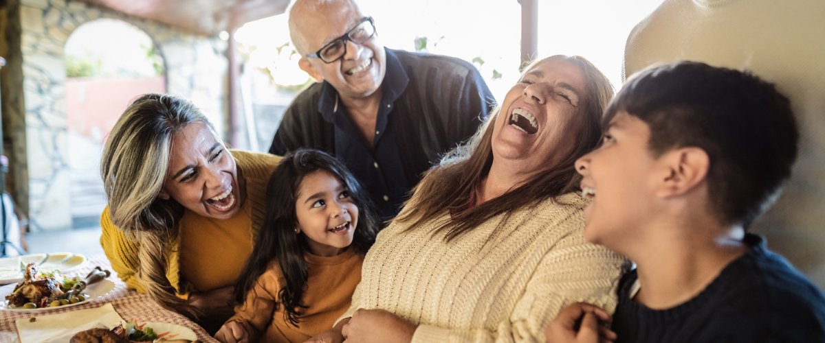 Autocuidado con identidad cultural en el Mes de la Salud Mental